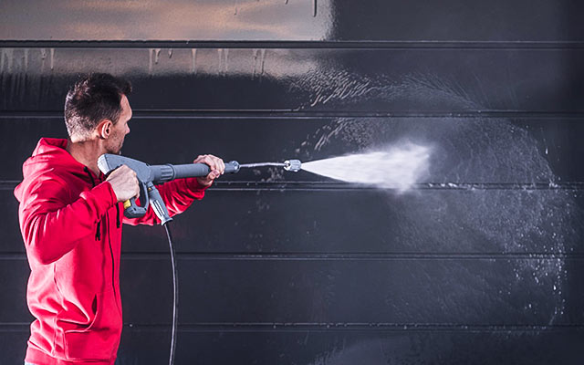 Kalkulator kosztu ciśnieniowego mycia elewacji