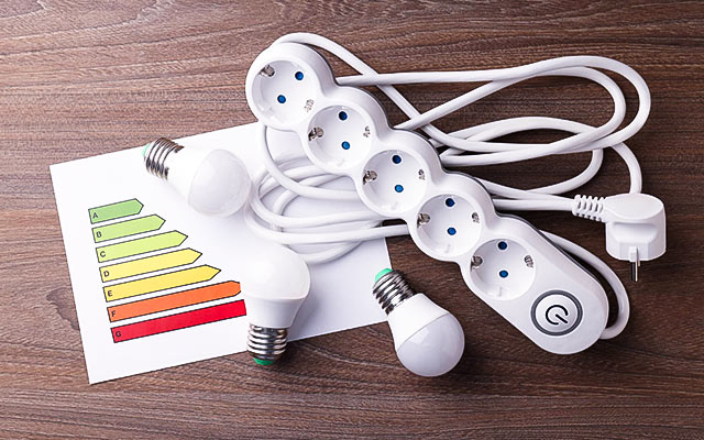 Kalkulator zużycia prądu – oblicz koszty energii w Twoim domu